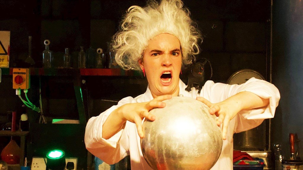 3b8eb978-2fb6-41c7-bf44-0fa528dd7f08-Dr Gore - J.jpg