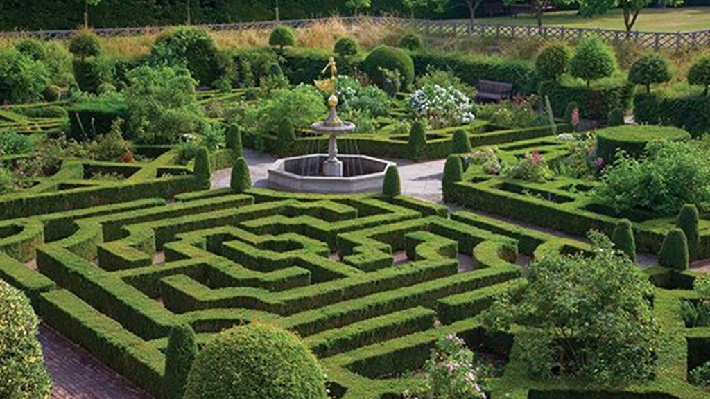 Hatfield-House-25.jpg