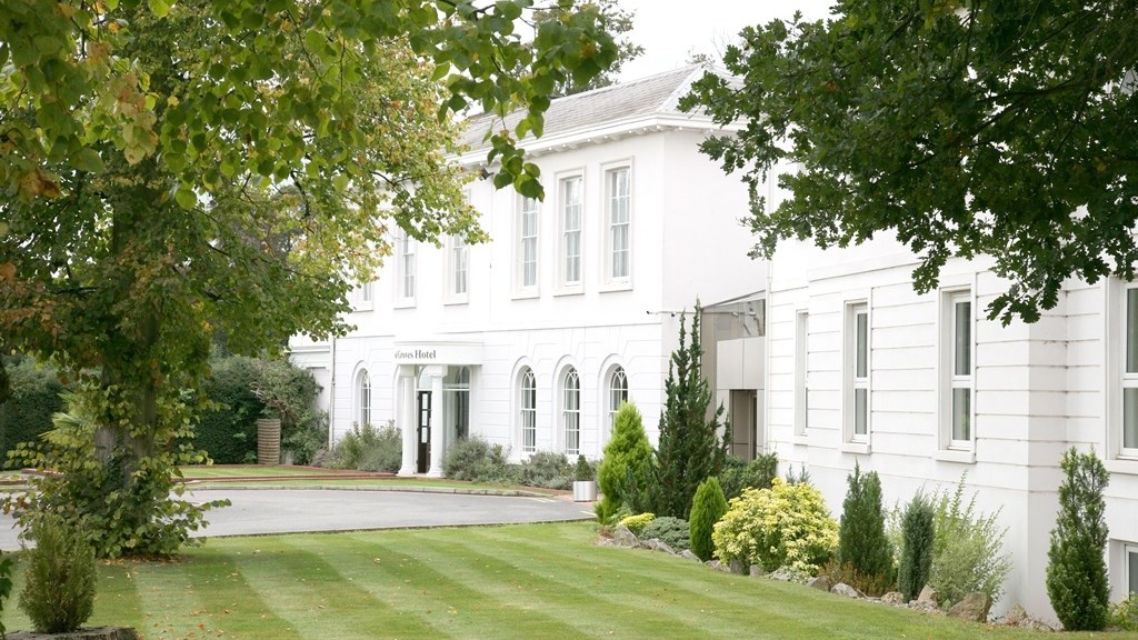 Manor Of Groves.jpg